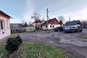 будинок за адресою Мирослава Тураша вул., 30