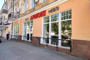 коммерческая по адресу Верхній Вал ул., 30