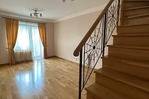дом по адресу Лесі Українки ул., 23