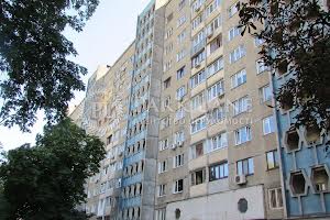 комерційна за адресою Панаса Мирного вул., 11