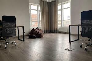 коммерческая по адресу Кловский спуск, 7a