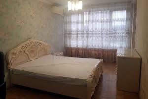 квартира за адресою Івана Миколайчука вул. (Серафимовича), 5