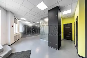 комерційна за адресою Скоропадського Павла вул., 39