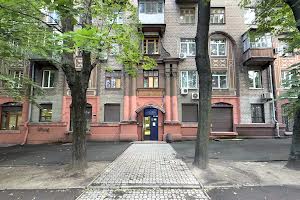 коммерческая по адресу Независимой Украины ул. (40 лет Советской Украины), 40