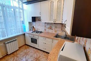 квартира за адресою Леоніда Первомайського вул., 9-А