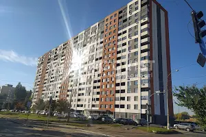 комерційна за адресою Вацлава Гавела бульв. (Івана Лепсе), 28