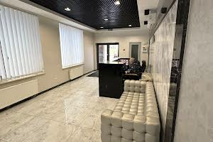 комерційна за адресою Красилівська вул., 5
