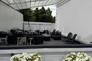 будинок за адресою Центральна