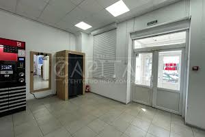 комерційна за адресою Салютна вул., 5Б