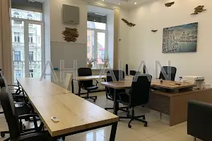 комерційна за адресою Шота Руставелі вул., 1