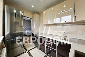 квартира за адресою Ахсарова вул., 17