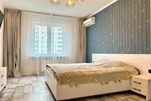 квартира за адресою Здолбунівська вул., 13