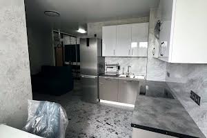 квартира по адресу Героїв Крут ул., 4