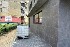 коммерческая по адресу Ревуцкого ул., 35а