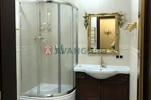 комерційна за адресою Костельна вул., 4