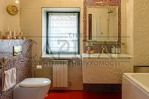 будинок за адресою Київ, Богатирська вул.