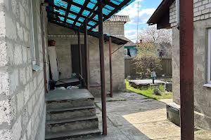будинок за адресою смт. Безлюдівка, Полунична вул., 46А