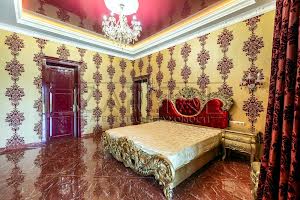 будинок за адресою с. Нові Безрадичі, садова, 155