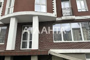 комерційна за адресою Лугова вул., 3б