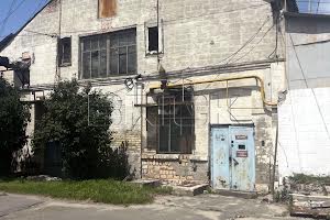 комерційна за адресою Чорних Запорожців вул., 8