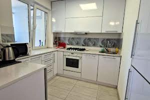 квартира за адресою Світла вул., 3б
