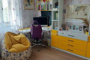 дом по адресу 136-тя Садова вул.
