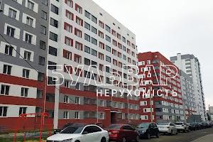 квартира за адресою Борткевича вул., 5б