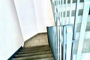 квартира за адресою Підлісна вул., 1а
