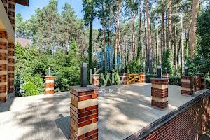 будинок за адресою с. Стоянка, Осіння