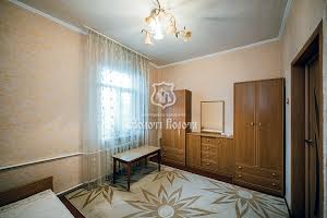 будинок за адресою Шкільна, 3а