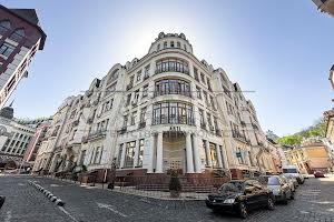 коммерческая по адресу Воздвиженская ул., 48