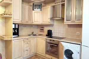 квартира за адресою Анни Ахматової вул., 16-Б