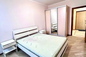квартира за адресою Регенераторна вул., 4