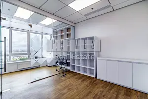комерційна за адресою Київ, Паркова дорога вул., 2