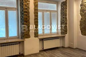 коммерческая по адресу Крутой спуск, 5