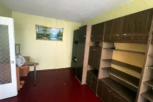квартира за адресою Каденюка вул., 24