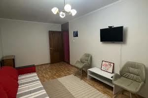 квартира за адресою Високовольтна вул., 18