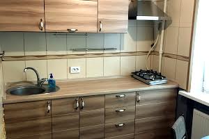 квартира за адресою Ушинського вул., 13