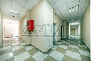 комерційна за адресою Антоновича вул. (Горького), 33В