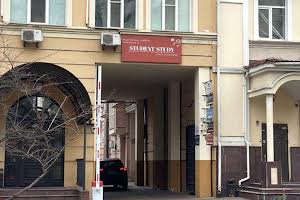 комерційна за адресою Кудрявський узвіз, 10