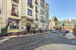 коммерческая по адресу Воздвиженская ул., 48