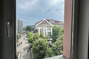 комерційна за адресою Спаська вул., 9