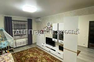 квартира по адресу Параджанова, 1