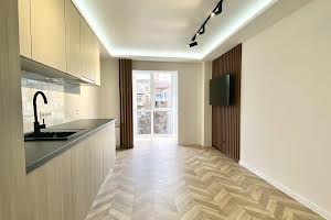 квартира за адресою Антоновича, 99