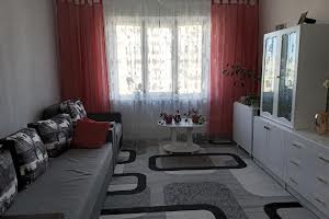 квартира за адресою Лариси Руденко вул., 17