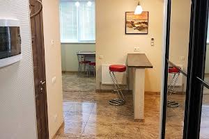 квартира за адресою Нескорених вул., 32г