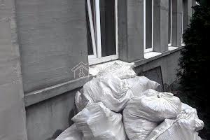 будинок за адресою Василя Стуса вул. (Механізаторська), 28