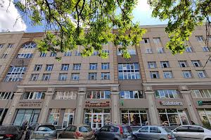 комерційна за адресою Ярославська вул., 56