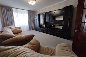 квартира по адресу Анны Ахматовой ул., 18