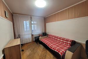 квартира за адресою Анни Ахматової вул., 5